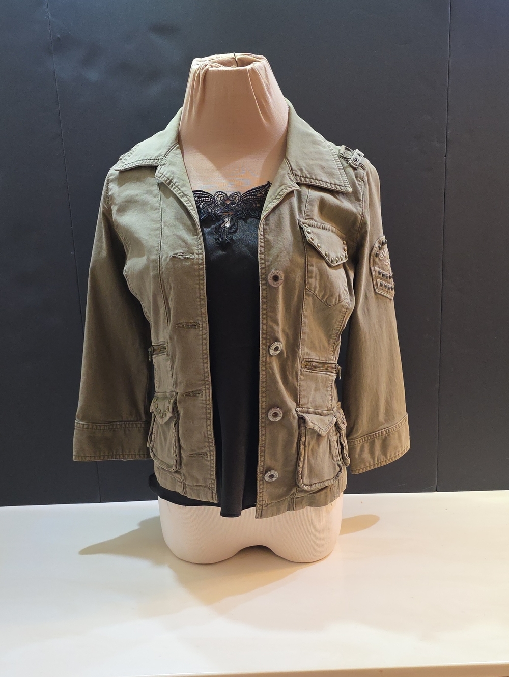 GUESS Jeans Studded Military Utility Jacket Olive Green Peace & Love S/P